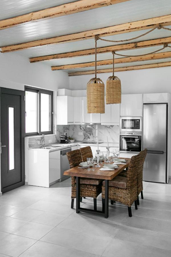 Dasylio - Earthy Living Homes Ialysos  Bagian luar foto
